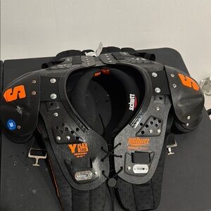 Schutt Black Football Shoulder Pads